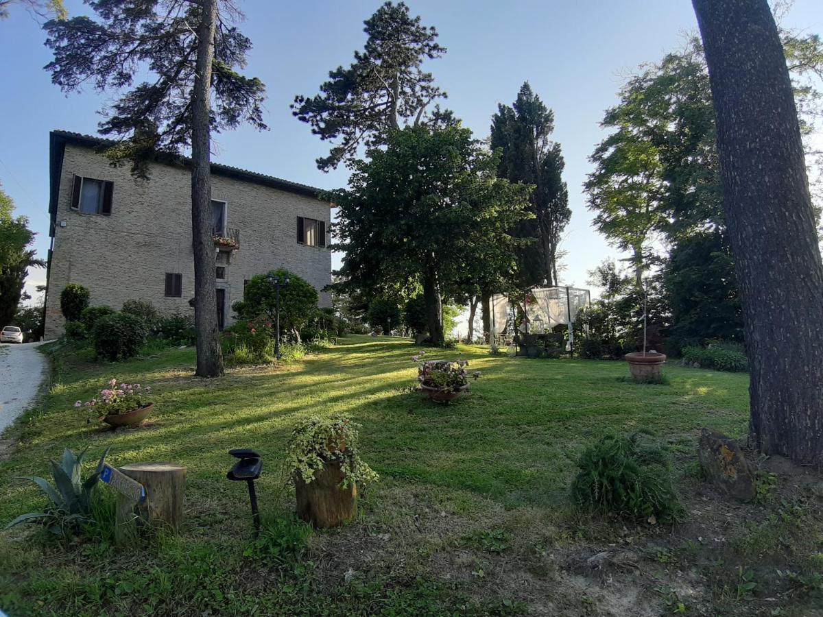 أوربينو Ca'Lavalle B&B المظهر الخارجي الصورة